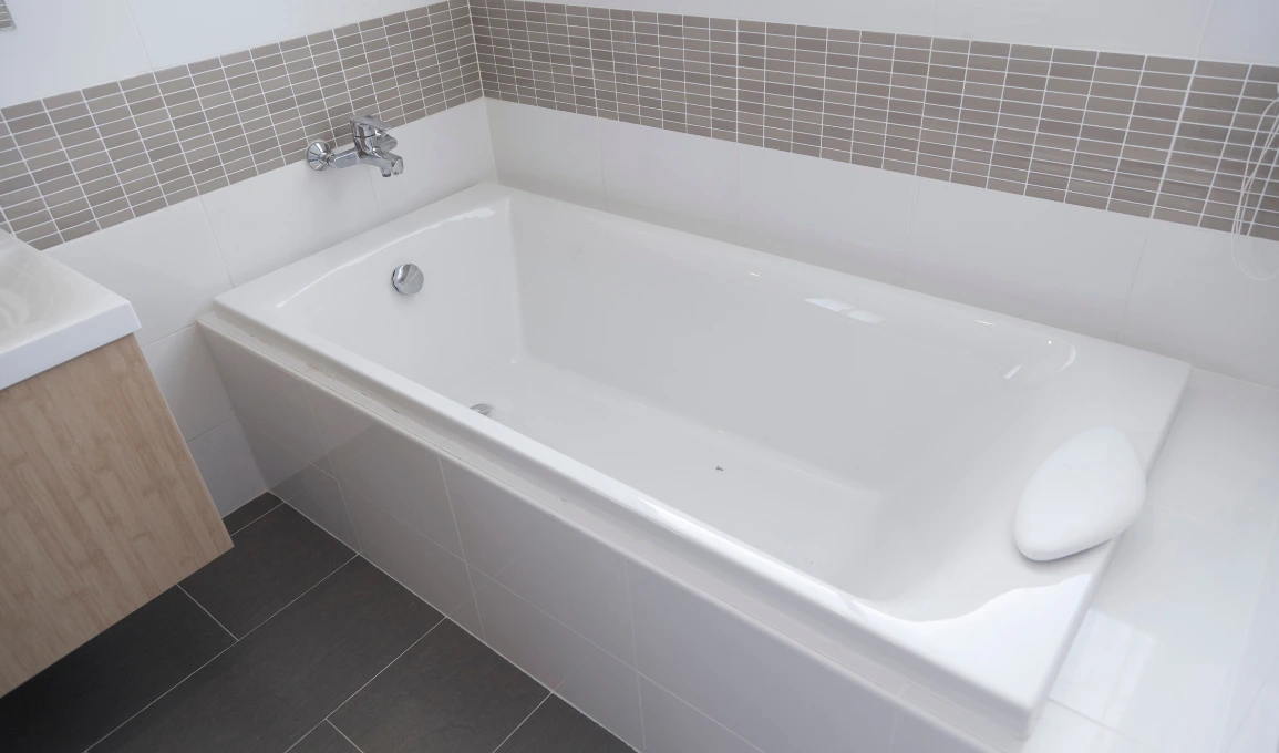 bath tub installation, bath tub replacement